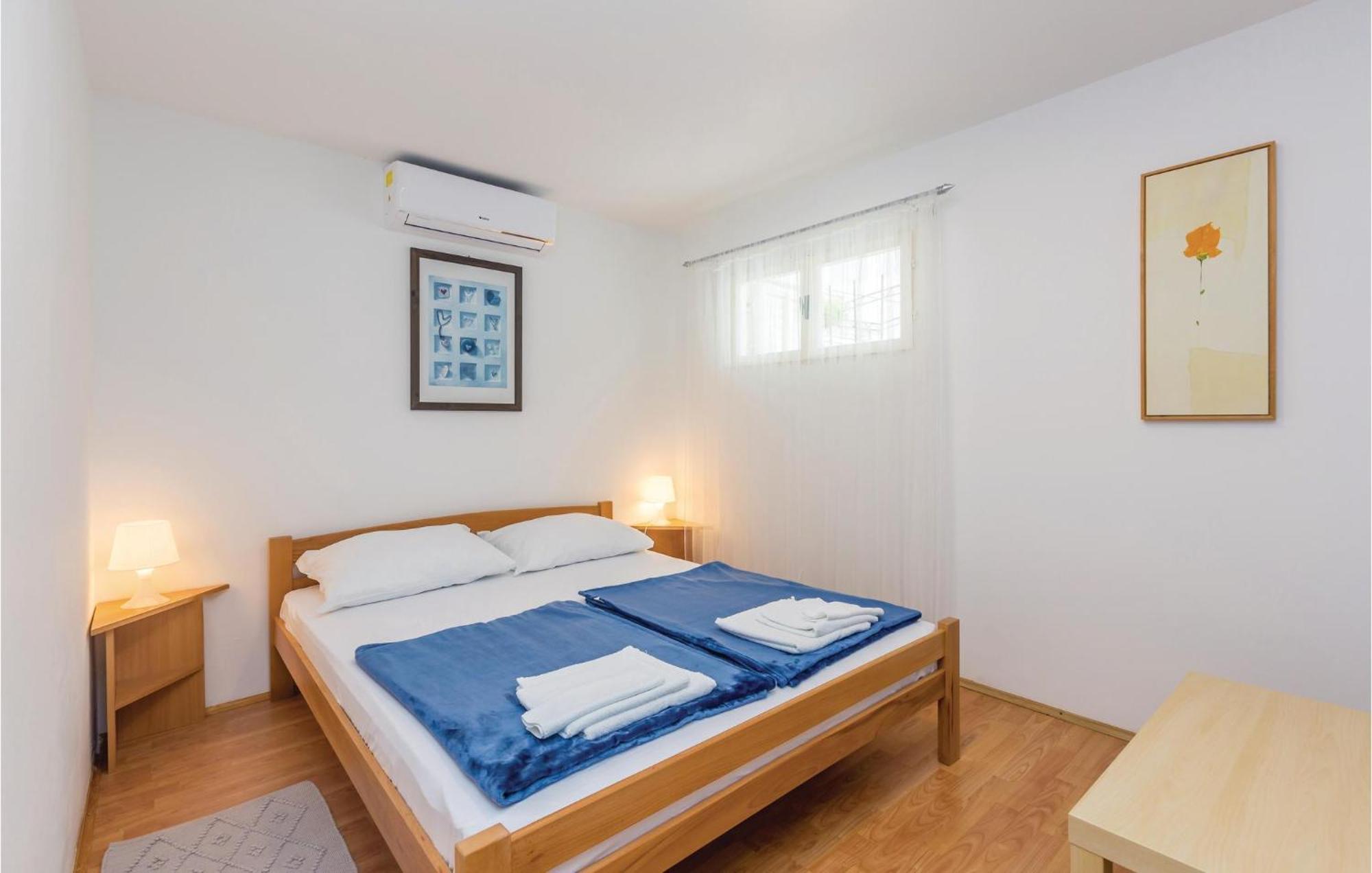 Gorgeous Apartment In Krk With Wifi Punat Exterior foto